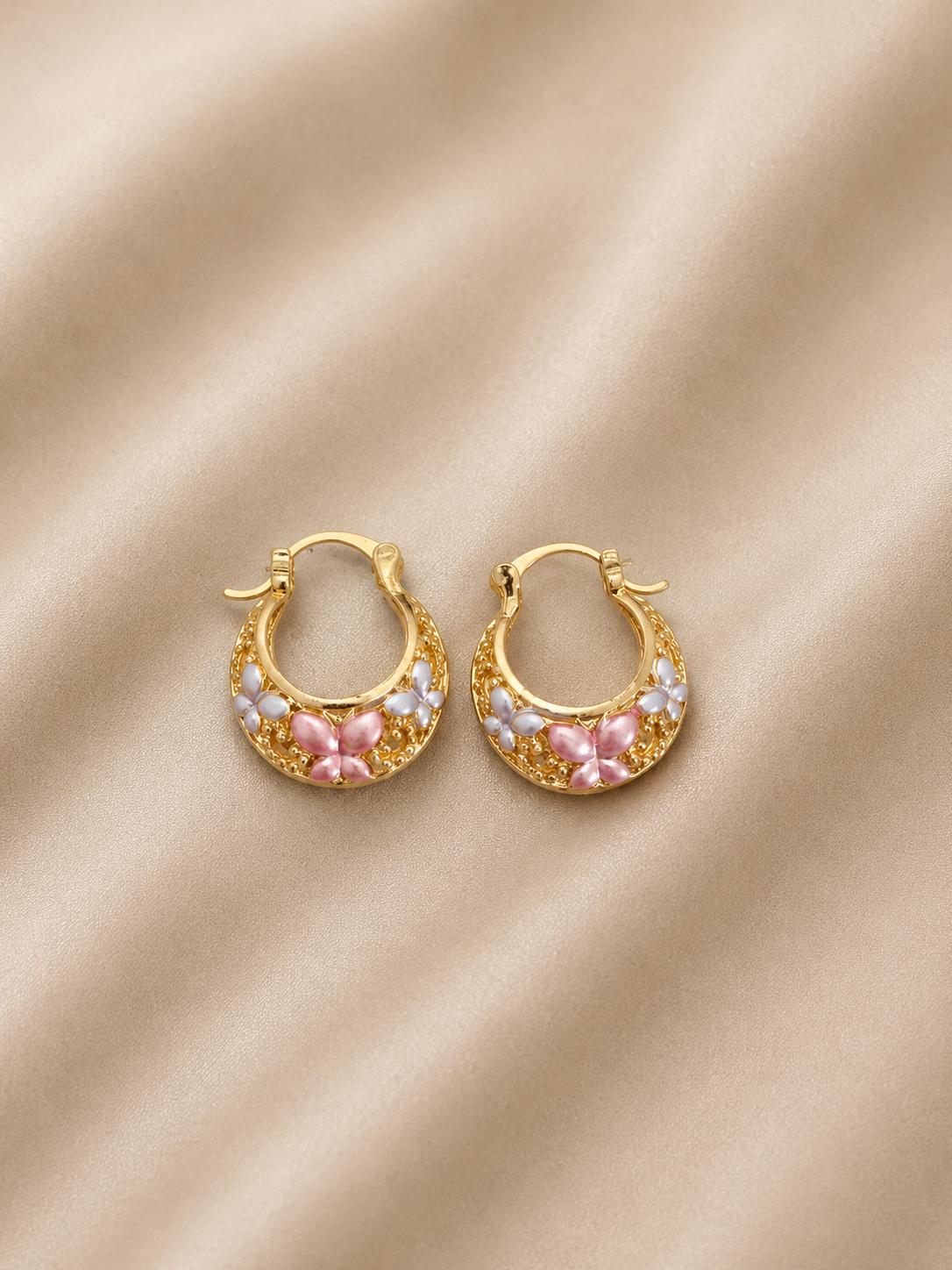 Aros mariposa pastel dorados delicados