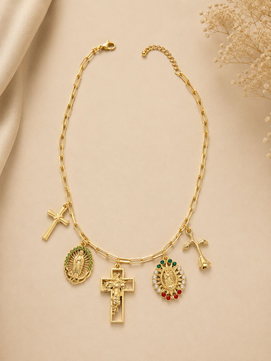 Collar de la Fe Dorada